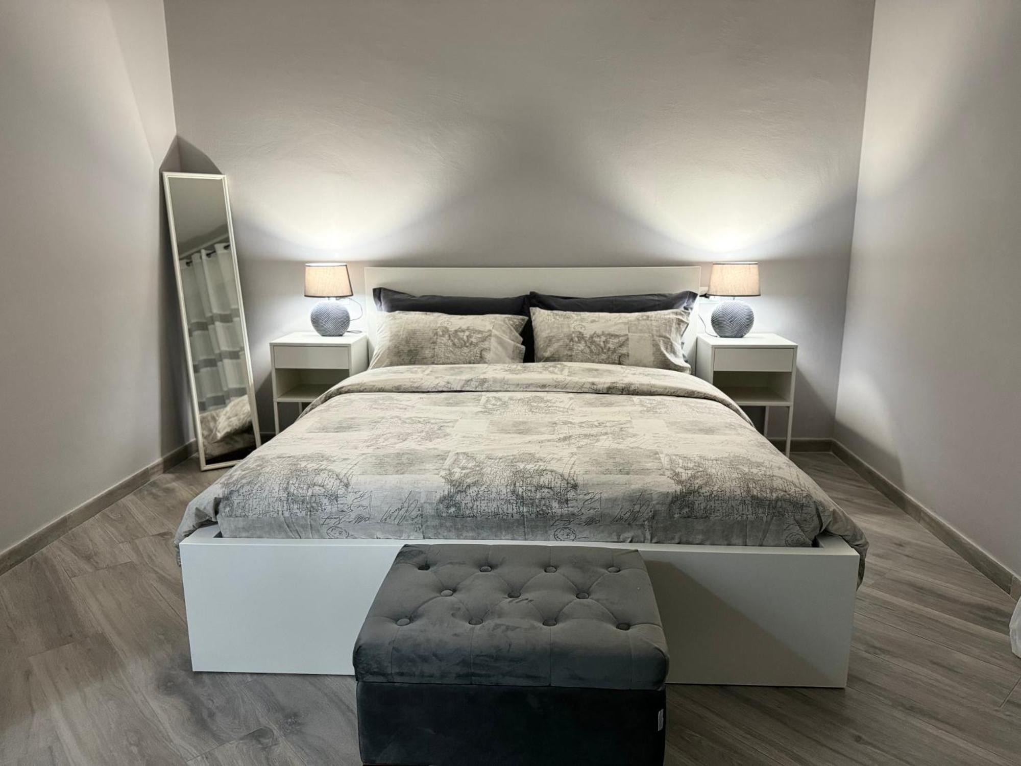 Апартаменты Trento House Zona Stazione Centro Storico Парма Экстерьер фото